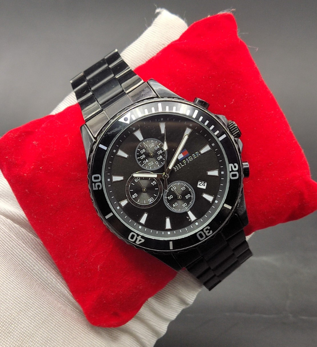 #Refurbished Tommy Hilfiger Quartz Date Indicator Black Dial Men’s Wrist Watch