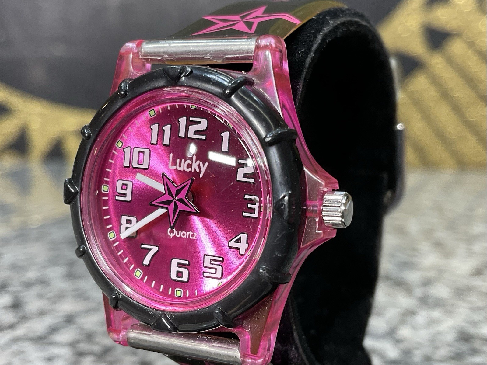 Lovely Working Dingbats LUCKY Star Teen Ladies Quartz Pink Watch LK10737