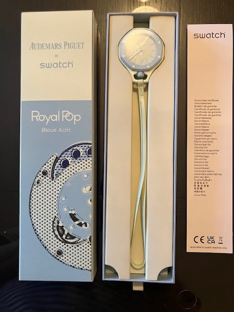 Aldemars Piguet x Swatch Royal Pop Blaue Acht