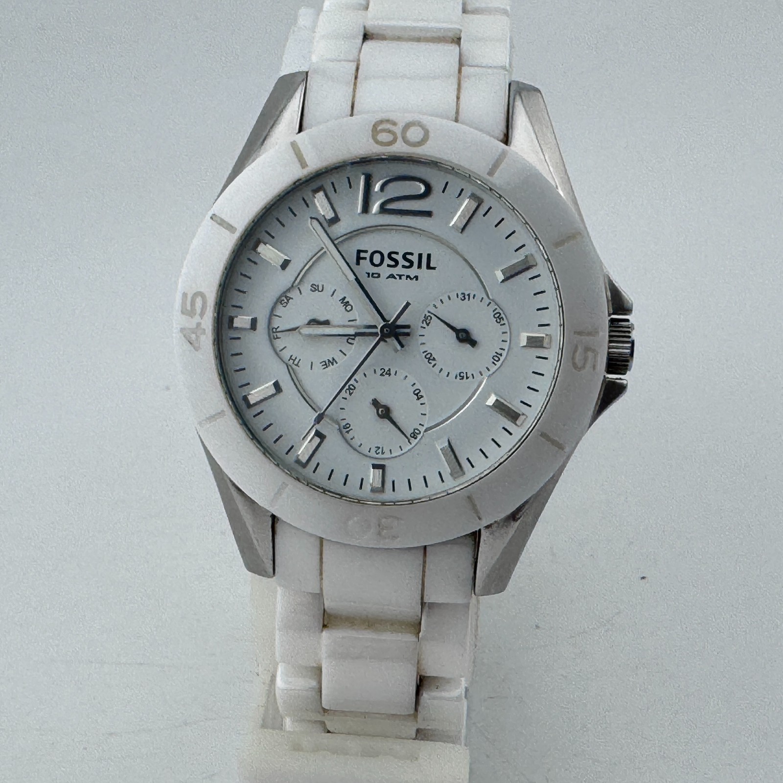 Fossil Quartz Watch CE-1002 Women Silver White Ceramic Day Date New Batter 6.75″