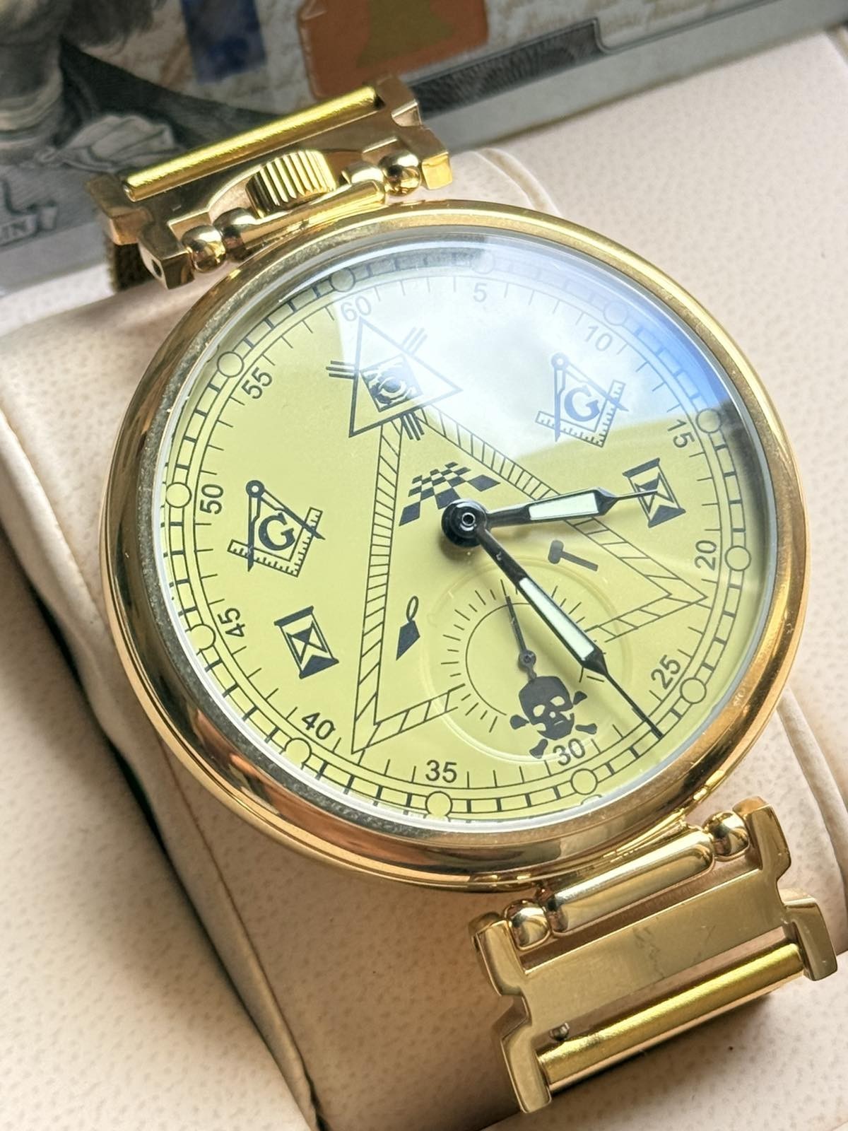 Watch Molniya Mechanical Masonic Wrist Men’s Movement Strap Golden Vintage
