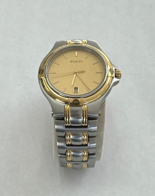 Gucci 9040M 34mm Gold Two Tone Date Quartz Men’s Stainless Steel Watch