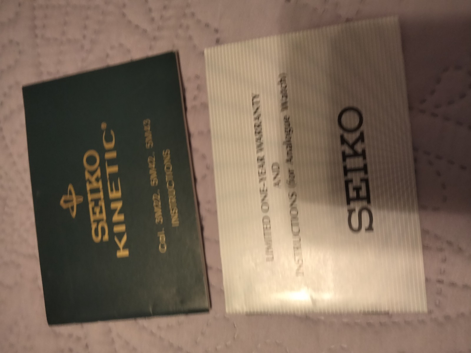 Seiko Kinetic 100m Gold Tone Analog Date Watch w/ Box & Manual