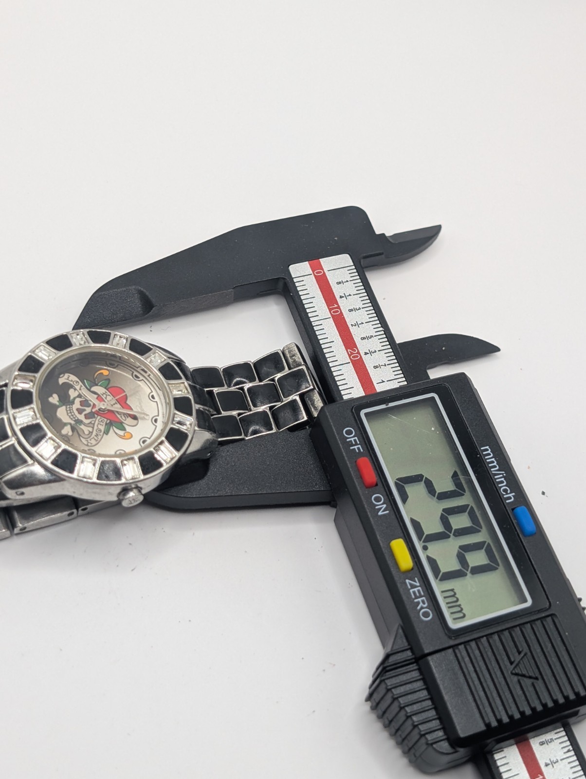 ED HARDY “Love Kills Slowly” LADIES WATCH, Stainless Black Accents