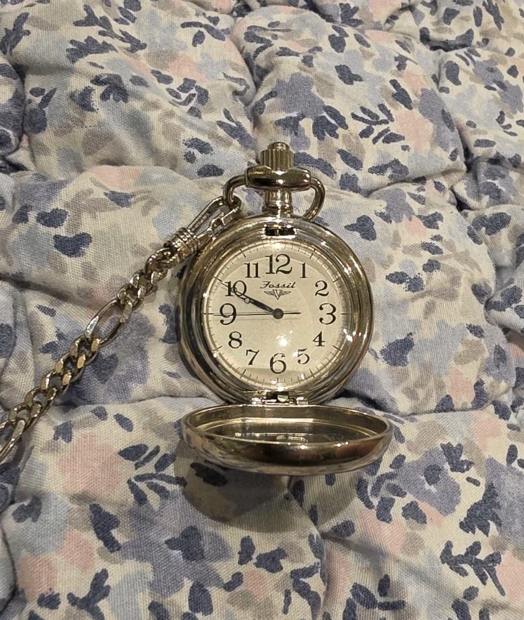 Vintage Fossil Tortoise Shell Hunter Case Pocket Watch SilverTone Needs Battery