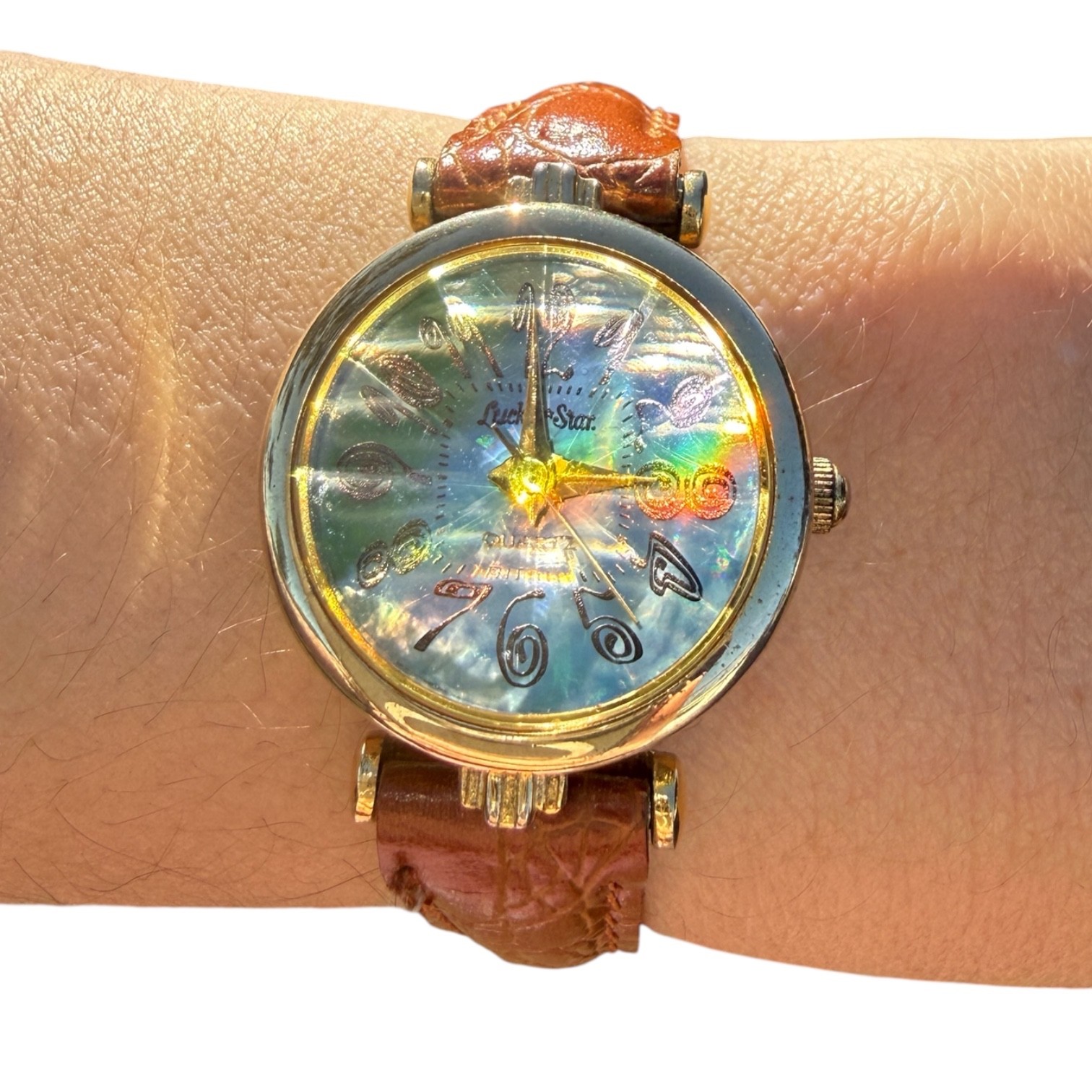 Vintage Lucky Star Quartz Watch Mother of Pearl Dial Faceted Crystal Japan