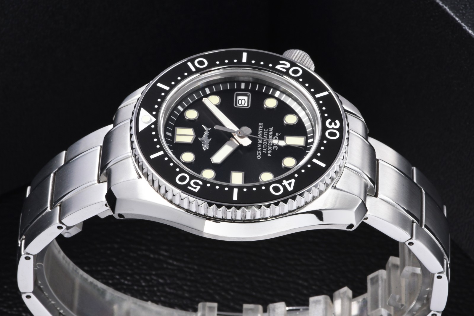 Heimdallr Sharkey SBDX001 MM300 NH35A Dive 300M Automatic Watch 42mm Monobloc C3