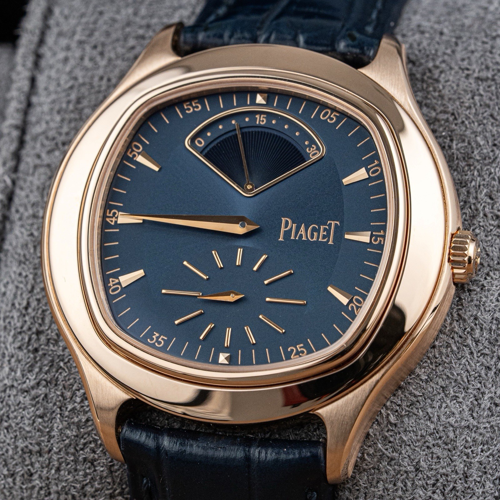 Piaget Emperador 42mm 18k Rose Gold Retrograde Exhibition Caseback Ref. PI0652