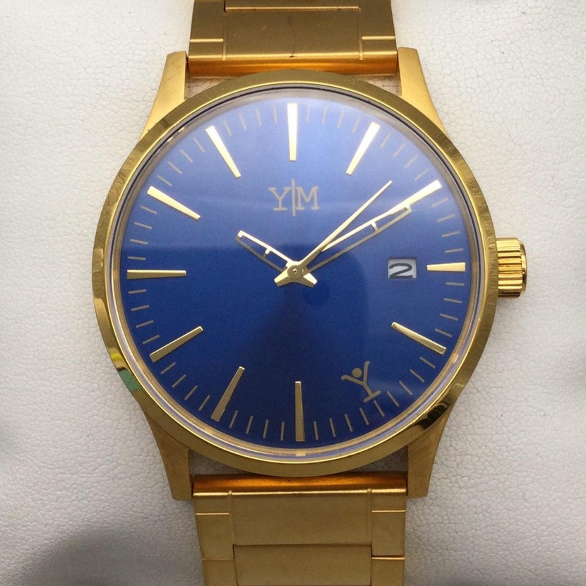 YesMan Shot Caller Mens Watch 45mm Gold Tone Blue Dial Bracelet Date 8.75″