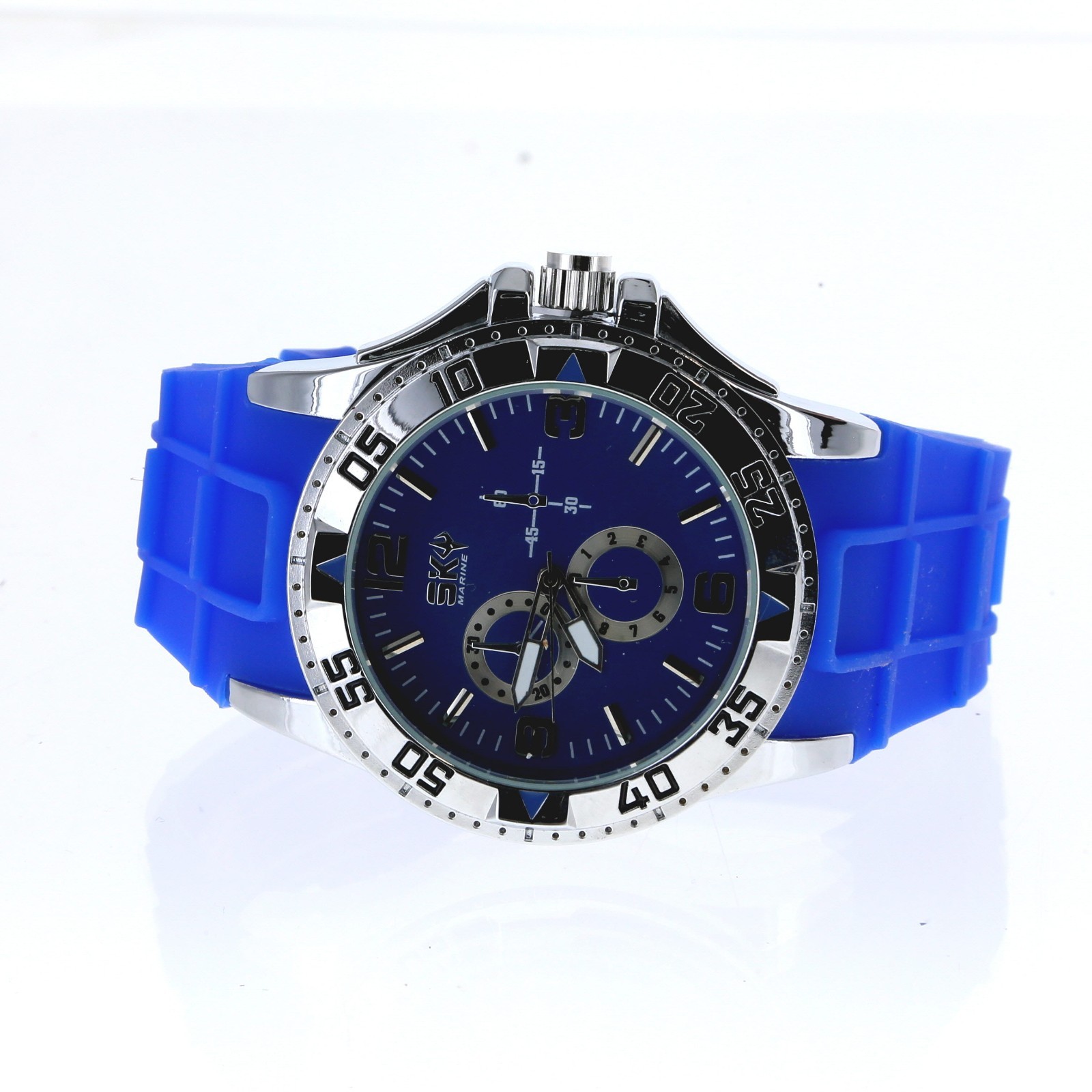 Men’s Silver Finish Big Bezel Blue Dial & Silicone Band Fashion Watch 51.3mm