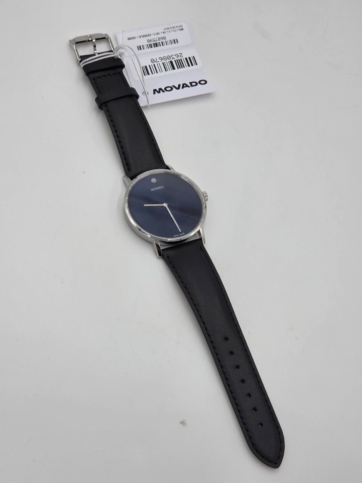MOVADO SIGNATURE 0607590 SILVER BLUE DIAL BLACK LEATHER STRAP MENS WATCH