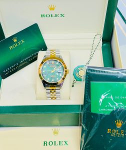 Two-Tone Rolex Datejust Style Luxury Wristwatch – Silver & Gold with GREEN dial